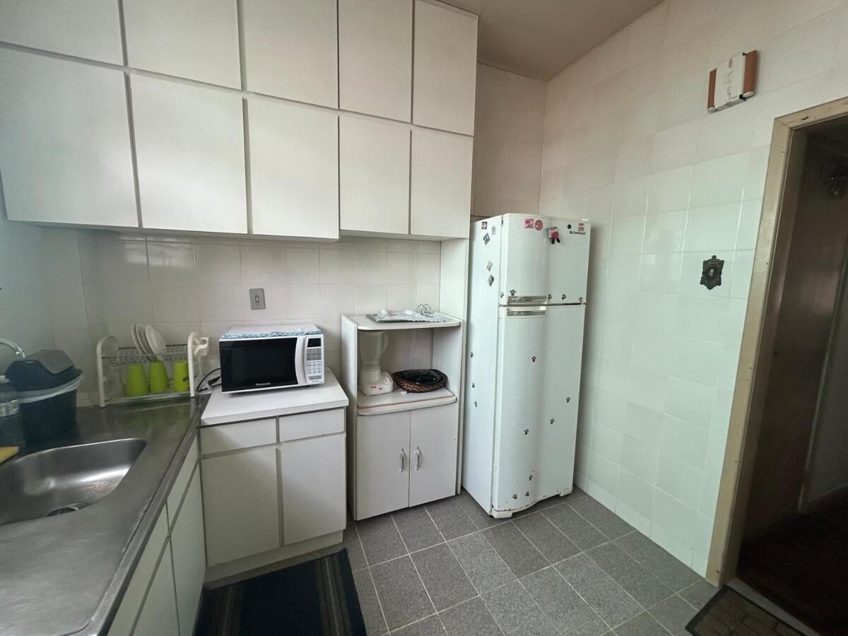 Localizacao Perfeita! Apartamento 3 Quartos A 30M Do Mar Na Barra Sul *