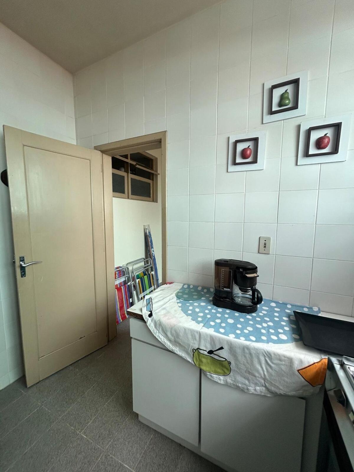 Localizacao Perfeita! Apartamento 3 Quartos A 30M Do Mar Na Barra Sul