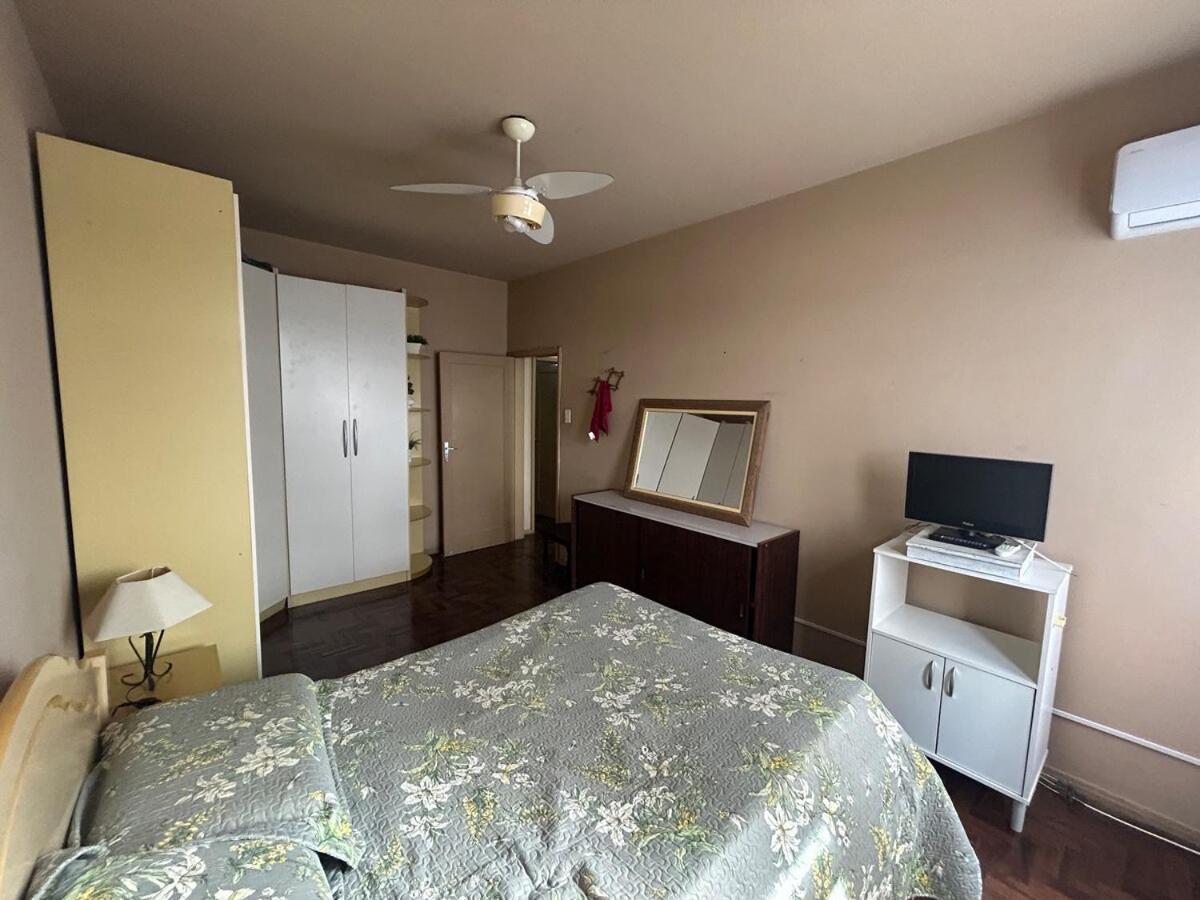 Localizacao Perfeita! Apartamento 3 Quartos A 30M Do Mar Na Barra Sul